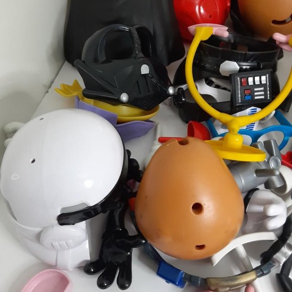 Mr Potato Head - Parts & Pieces - Stormtrooper, Darth Vader ++ - 47 Pieces - Picture 2 of 3